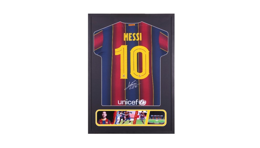 Messi's FC Barcelona Signed Shirt - CharityStars