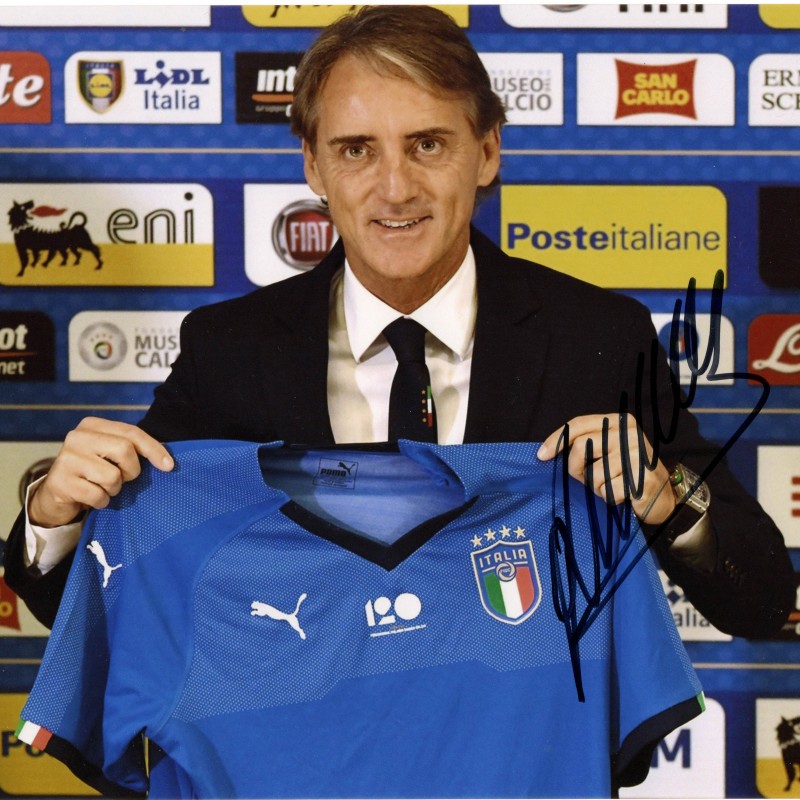 Roberto Mancini Signed Photograph