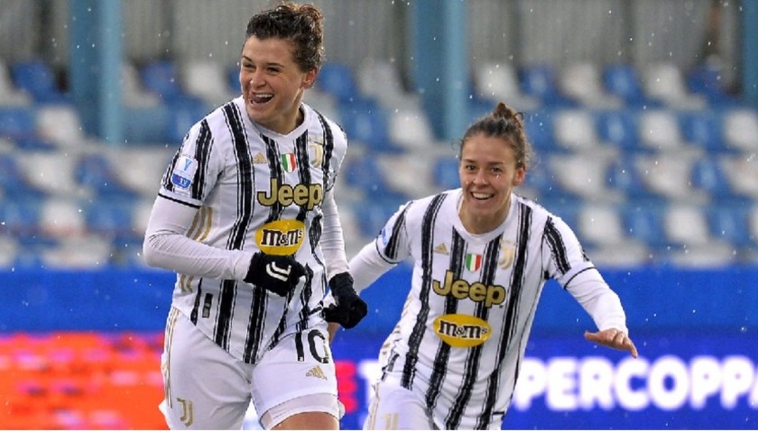Girelli's Juventus Women's Signed Match Shirt, 2020/21 