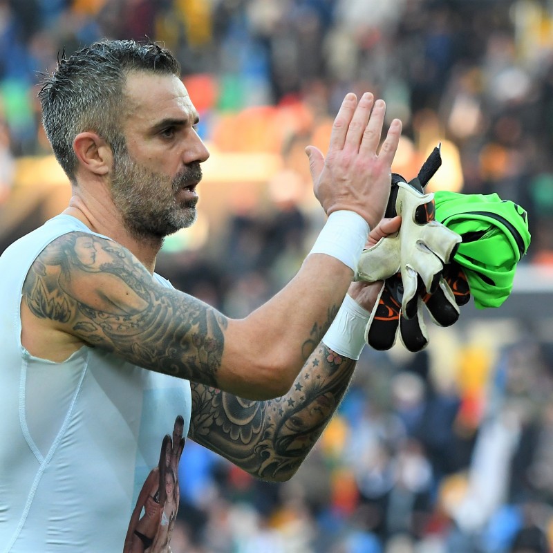 Sorrentino's Worn and Signed Goalkeeper's Gloves - #InCampoConSte