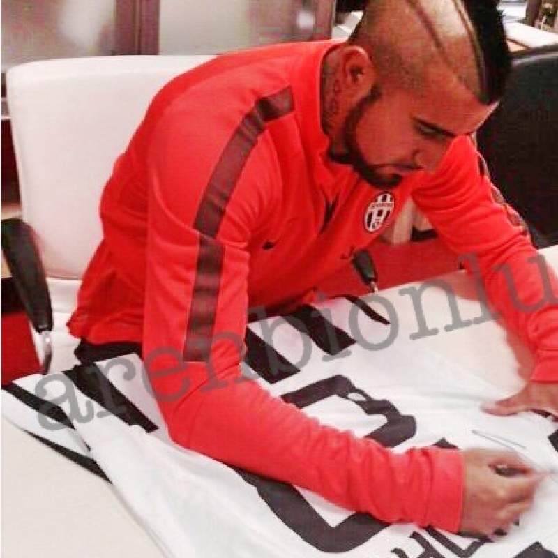 Vidal Juventus fanshop shirt, Serie A 2014/2015 - signed