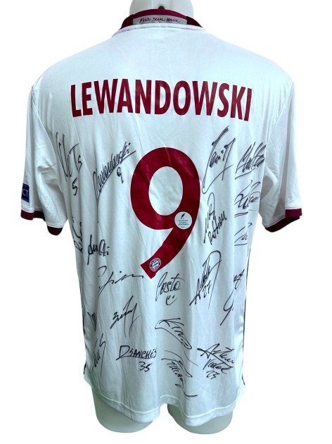 Maglia Replica Lewandowski Bayern Monaco, UCL 2016/17 - Autografata dalla Rosa