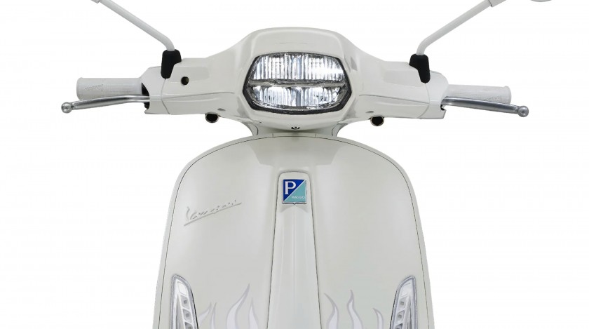 2022 Vespa JUSTIN BIEBER 50