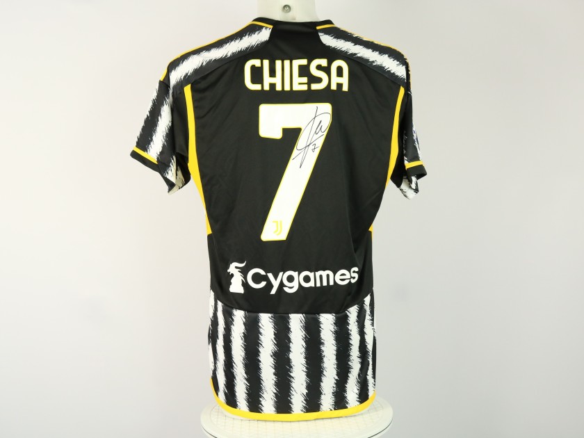 Chiesa Official Juventus Signed Shirt, 2023/24 