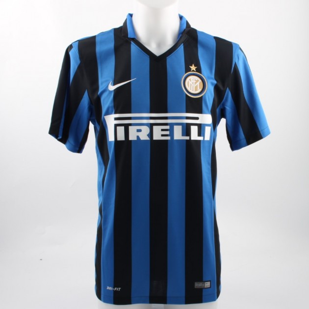 Official Icardi Inter shirt, season 2015/2016 - signed