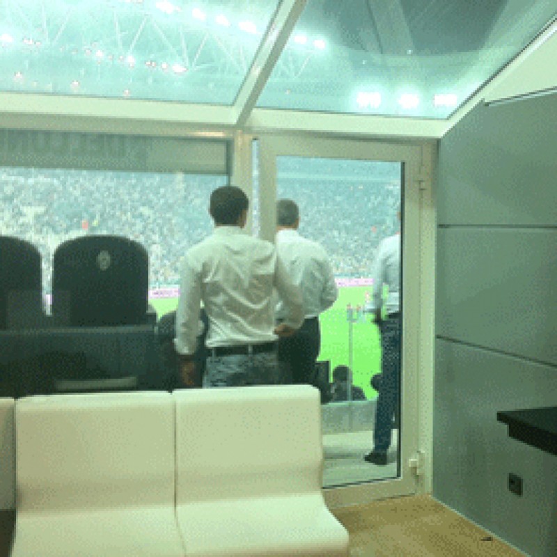 2 seats at SkyBox to watch "Partita del Cuore" at Juventus Stadium