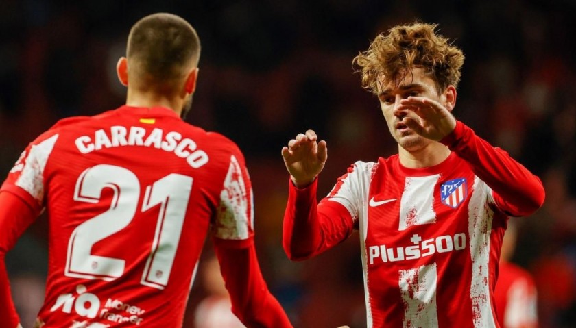 Griezmann in outlet liverpool shirt