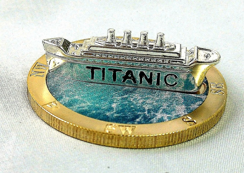 3D Titanic Commemorative Silver and Gold Plated Coin