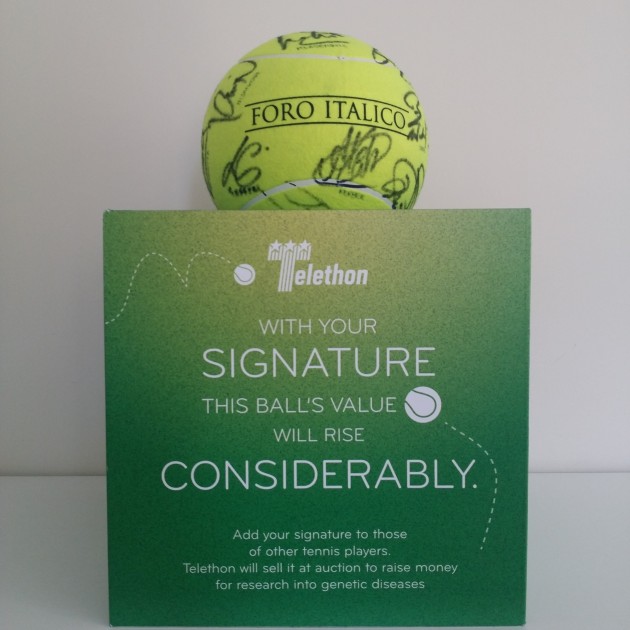 Large tennis ball signed by the champions of 2016 Internazionali BNL Rome