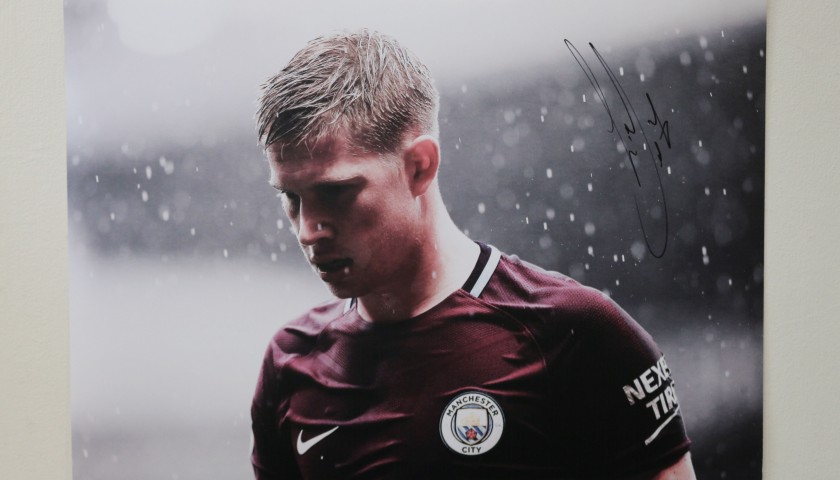 Kevin De Bruyne in the Rain Manchester City A2 Signed Photograph