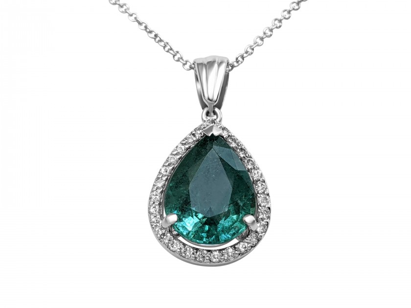 2.58 Carat Emerald and 0.20 Ct Diamonds 14K White Gold Necklace with Pendant