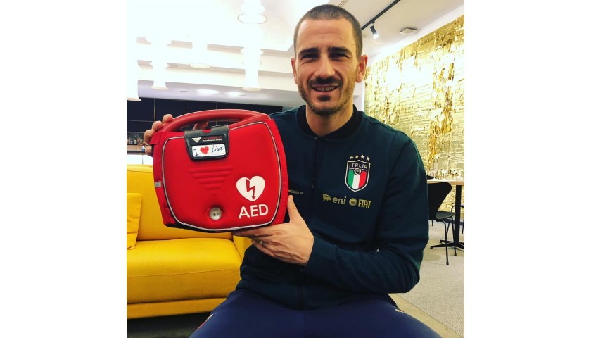 Donate for Purchasing  5 Defibrillators