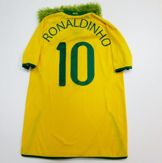  Ronaldinho's Brazil match issued/worn shirt, Olympic Games 2008
