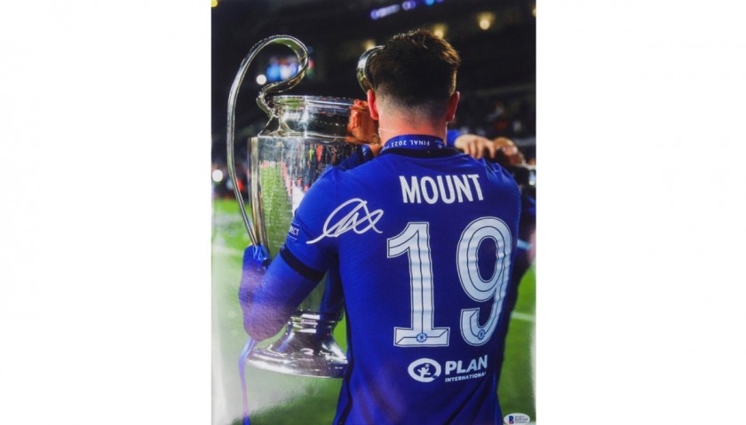 Mason Mount Signed Photograph 