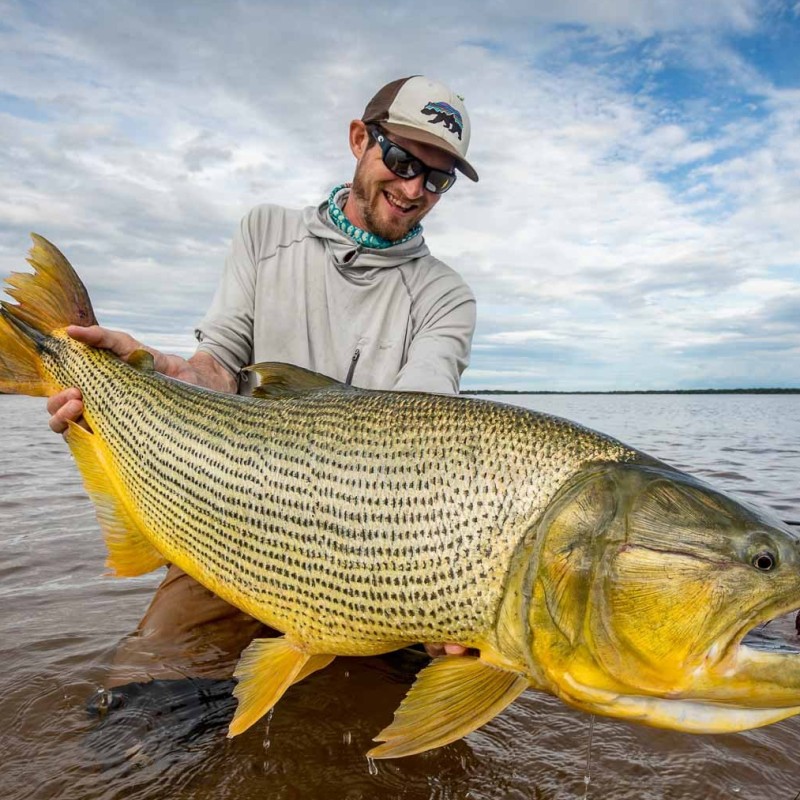 Viaggio di pesca al dorado per due persone in Argentina per cinque notti