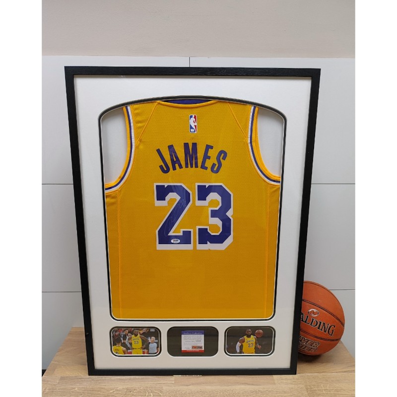 Canotta LeBron James Los Angeles Lakers - Autografata e incorniciata -  CharityStars