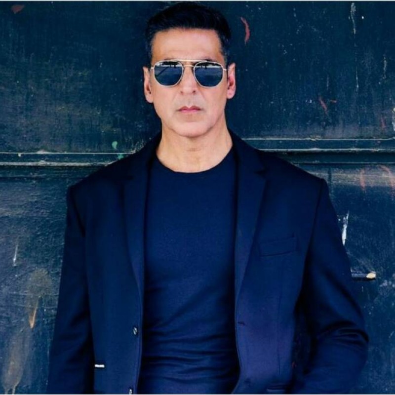 Bollywood Star Akshay Kumar’s One-of-a-Kind Worn Outfit