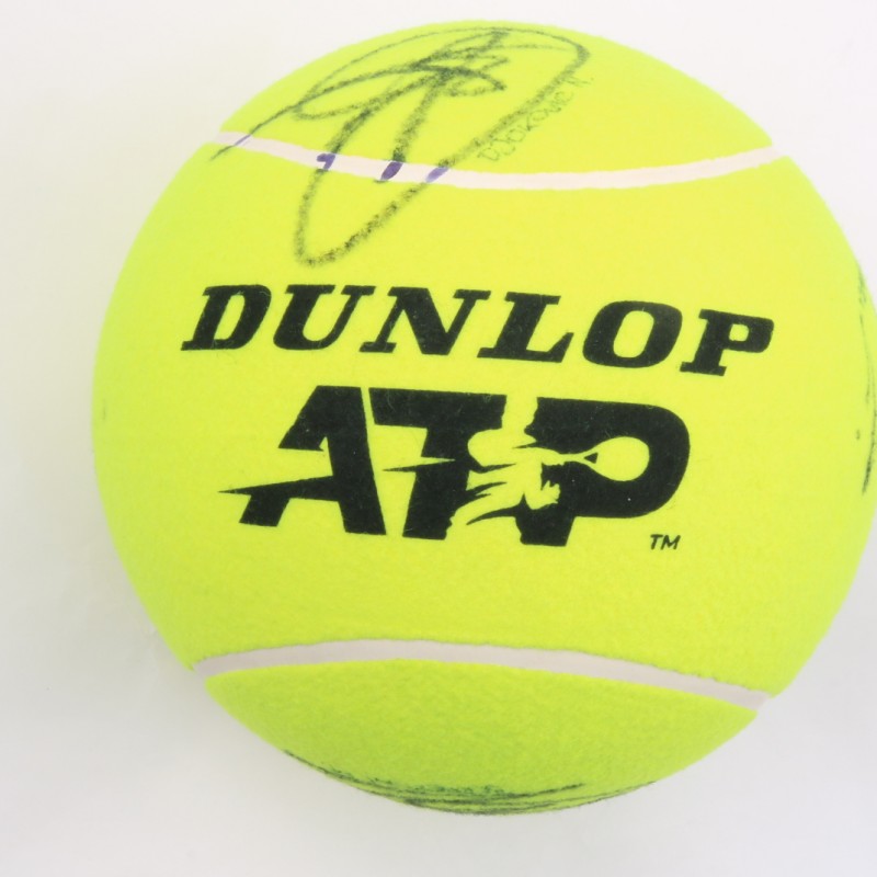 Palla da tennis autografata dai campioni degli Internazionali BNL d'Italia 2019