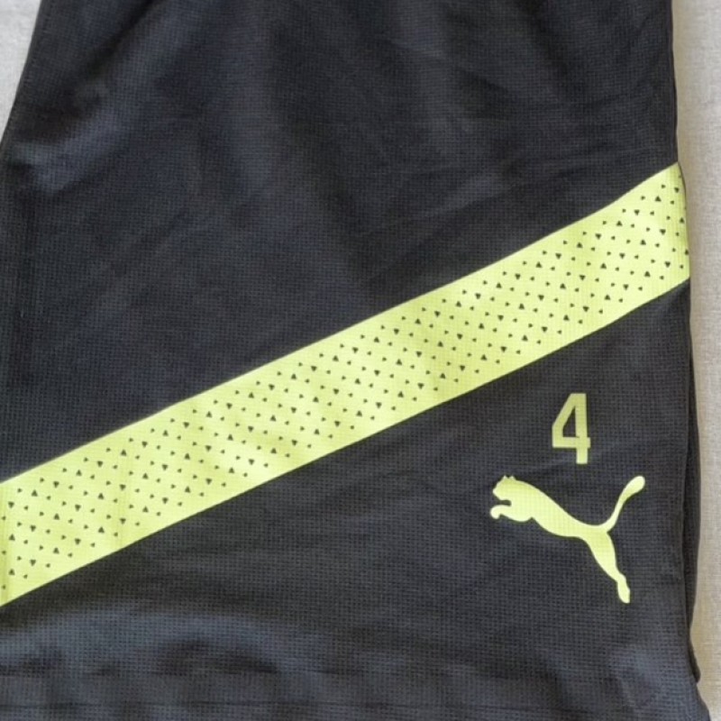 Kalvin Phillips Man City Training Kit Collection 2022/2023 - Worn Black/Yellow Training Shorts