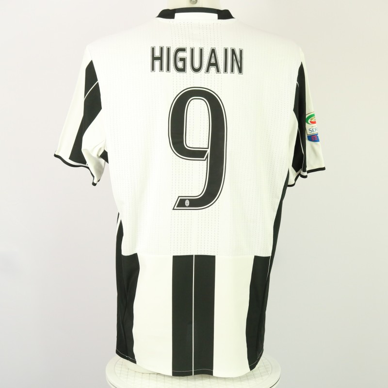 Higuain's Juventus Match-Issued Shirt, 2016/17