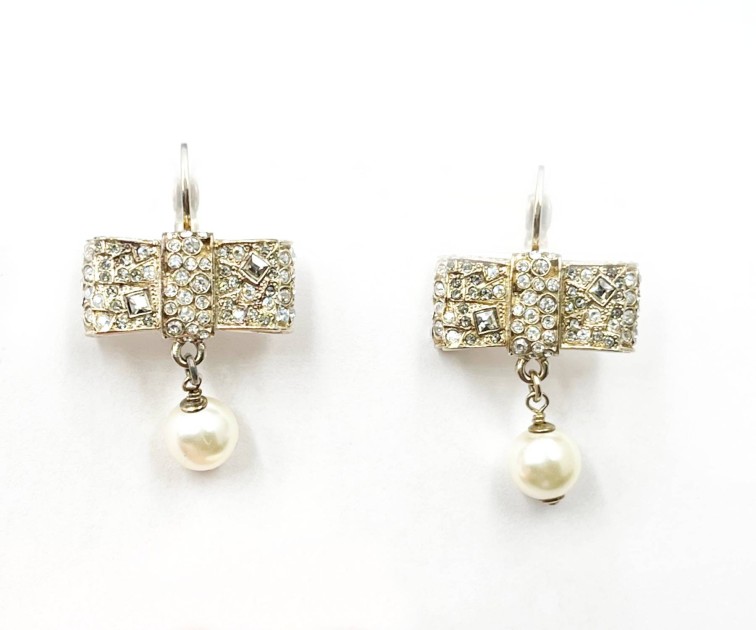 Chanel Gold Crystal Pearl Earrings