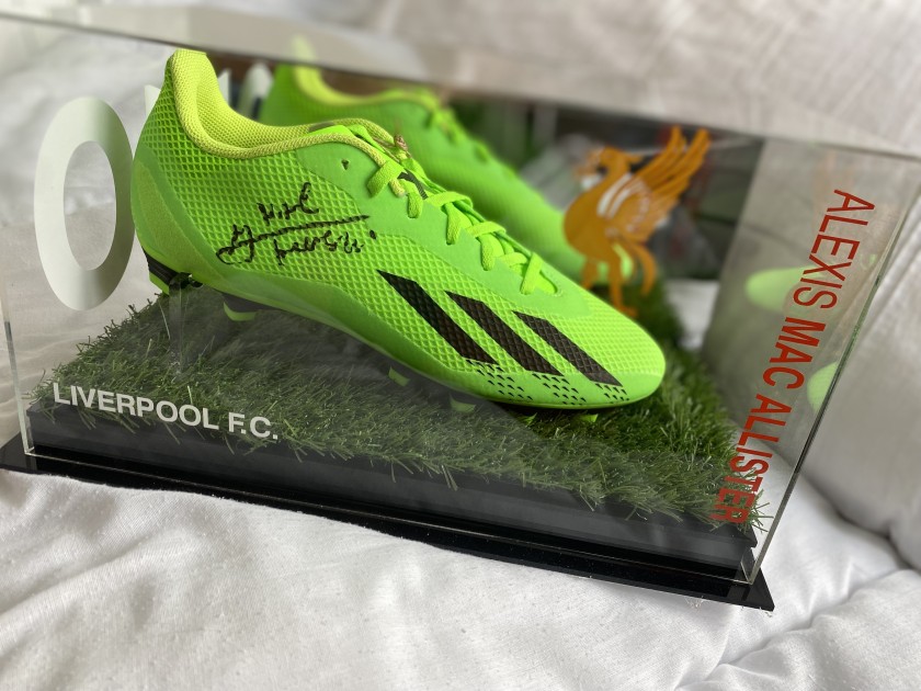 liverpool soccer boots