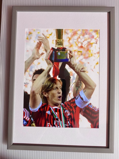 Immagine firmata e incorniciata del Milan di Massimo Ambrosini