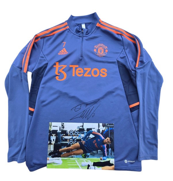 Ronaldo's Manchester United Signed Match-Worn Training Sweatshirt, 2022