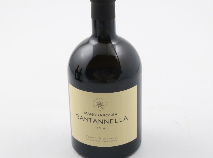 2 Magnum Mandrarossa (Fiano 70%, Chenin Blanc 30% + Nero d'Avola) offered by Cantine Settesoli, Sicily