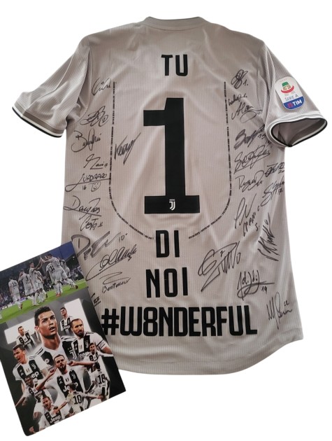 Juventus Celebratory Match-Issued Shirt, 2018/19 - Signed by the players