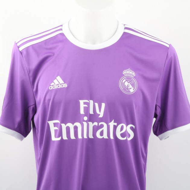 Cristiano Ronaldo Official Real Madrid Shirt, 2016/17 - Signed -  CharityStars