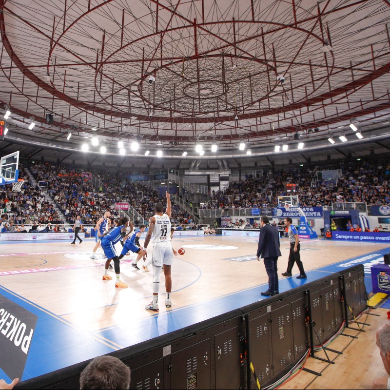 Assisti in poltroncina a Pallacanestro Brescia vs Venezia + Walkabout