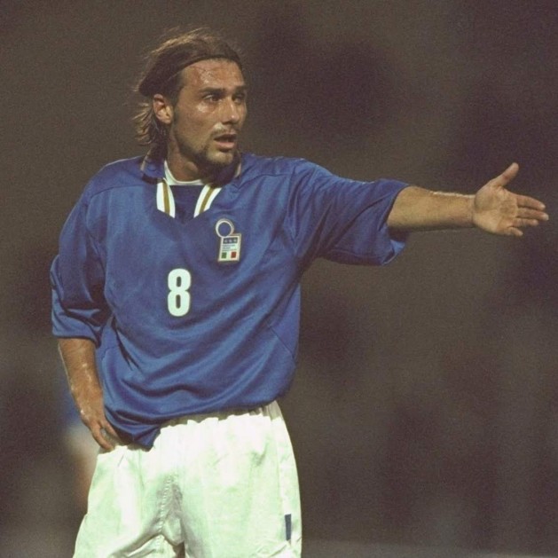Antonio Conte's Italy 1996 Match Worn Shirt