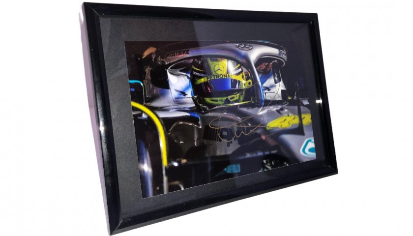 Lewis Hamilton Signed Photograph 