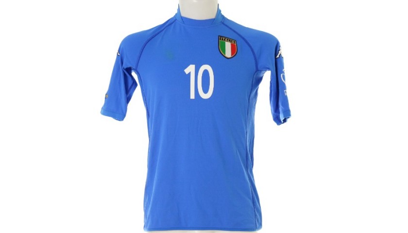 Francesco Totti ha autografato la maglia calcio Italia 2022-23