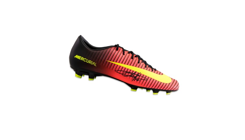 Eden Hazard – Signed Black/Orange Nike boot 