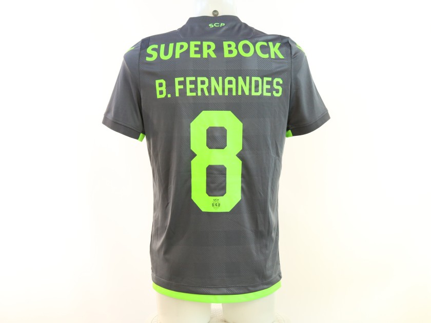 Fernandes' Sporting Lisbon Issued Shirt, 2018/19