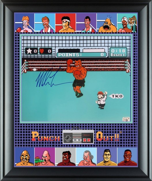 Display Punch Out firmato da Mike Tyson