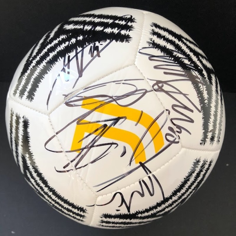 Official Juventus FC Football, 2023/24 - Signed by the Players