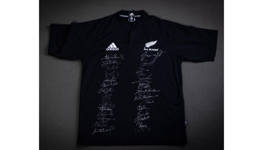 All Blacks 2005 Squad Signed Shirt
