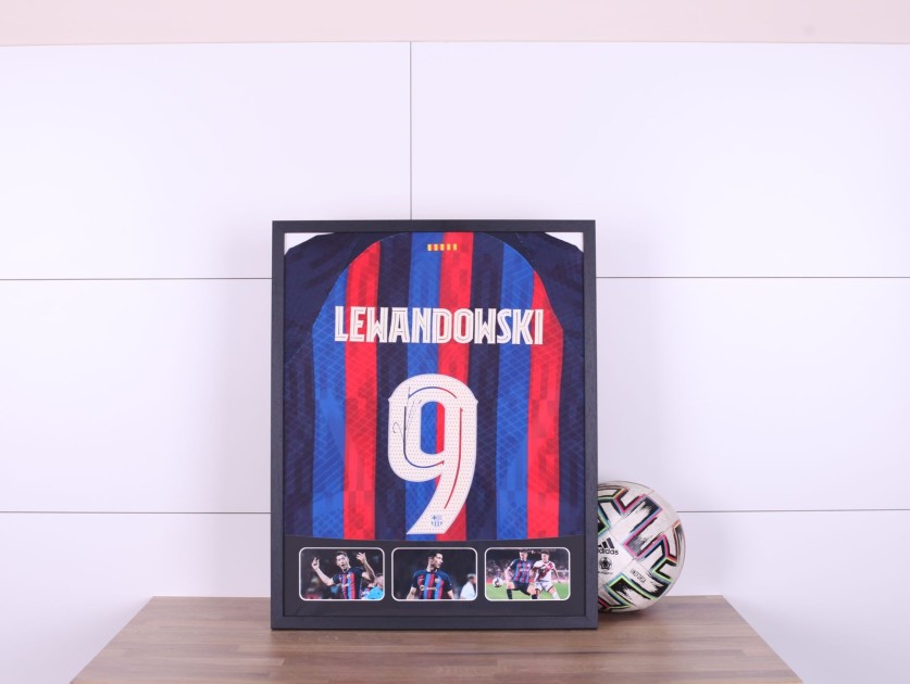 Lewandowski's FC Barcelona Signed and Framed Shirt