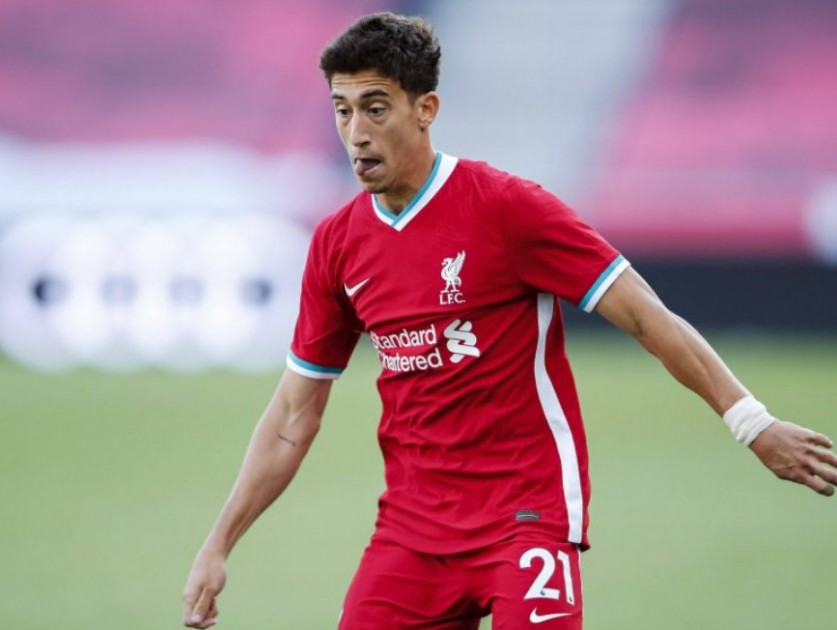 Tommy Hilfiger scende in campo con il Liverpool FC