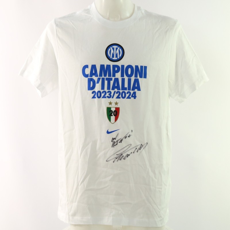 Official Inter Milan Scudetto T-Shirt, 2023/24 - Signed by Lautaro Martinez
