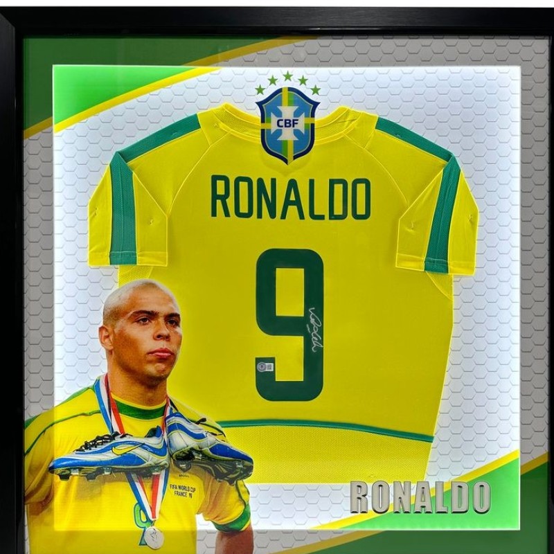 Maglia del Brasile di Ronaldo Nazário firmata e incorniciata con LED