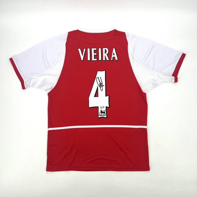 La maglia dell'Arsenal firmata da Patrick Vieira