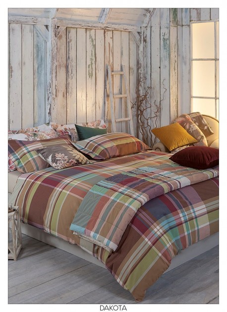 Tessitura Randi Dakota Yarn-Dyed Down Comforter
