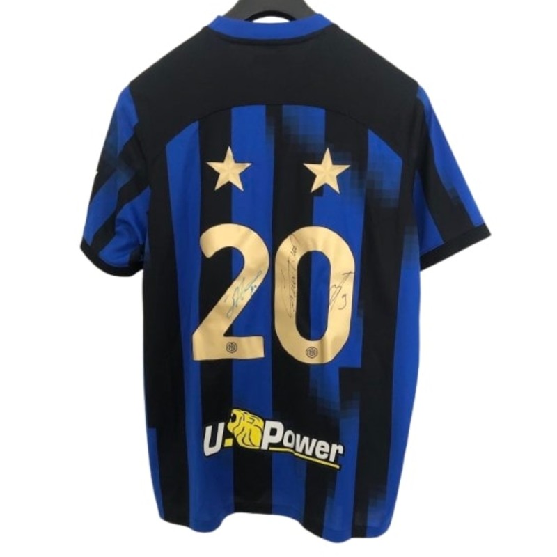 Inter's Official Scudetto Shirt, 2023/24 - Signed by the players