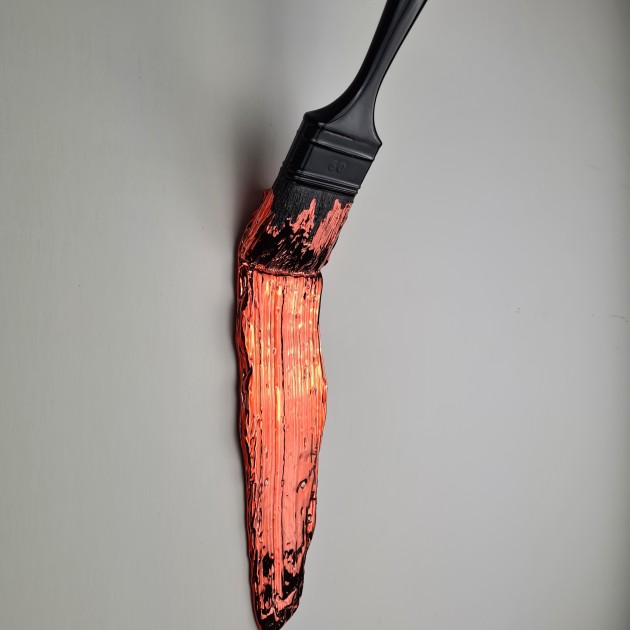 "Picture Black and Red" di Santicri