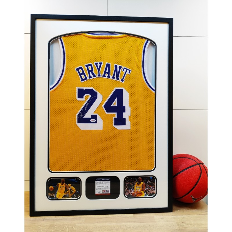 Kobe Bryant's Los Angeles Lakers Signed and Framed Jersey 