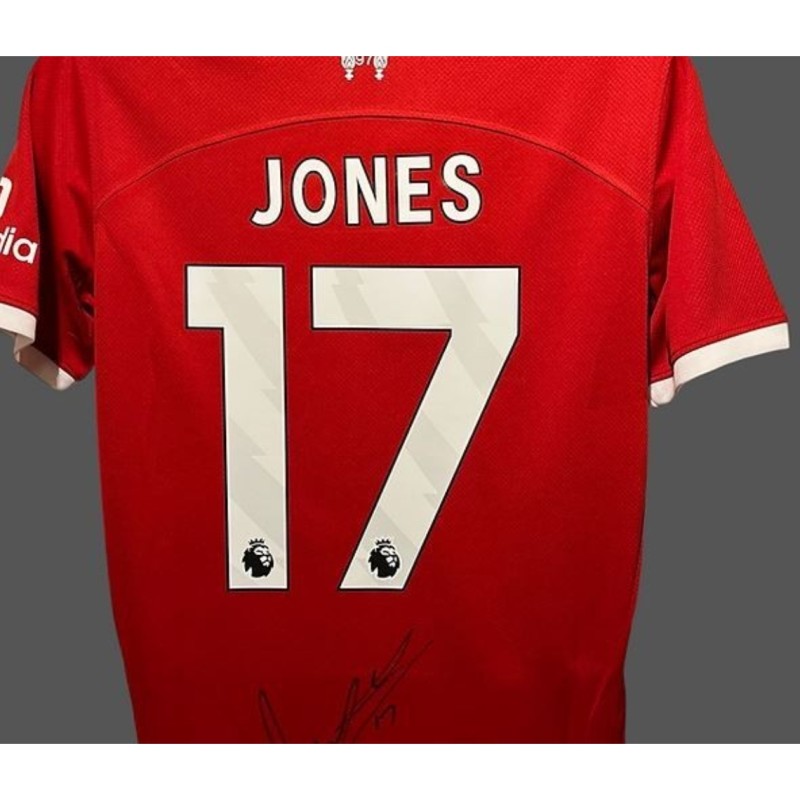 Maglia replica Liverpool 2023/24 di Curtis Jones firmata 